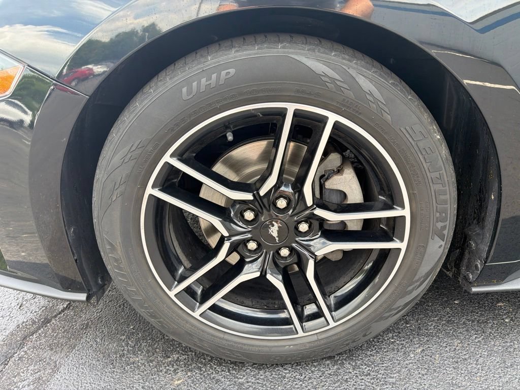 Used 2020 Ford Mustang Premium RWD image 10