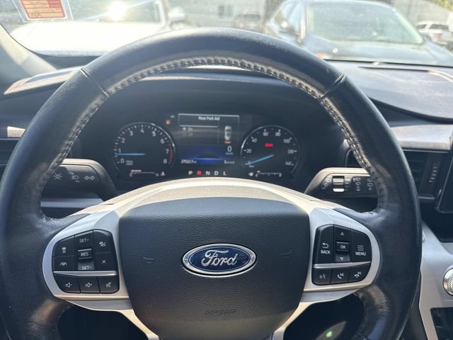 Used 2023 Ford Explorer XLT w/ Equipment Group 202A AWD/4WD image 28
