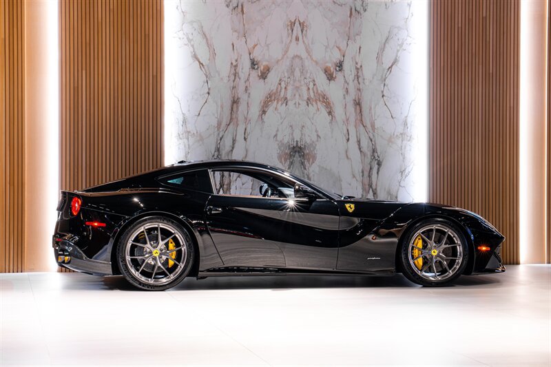 Used 2014 Ferrari F12 Berlinetta RWD image 4