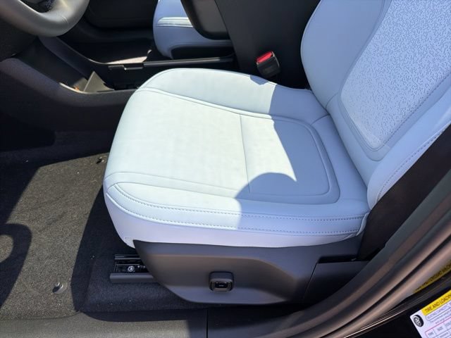 New 2026 Volvo EX30 Ultra w/ Protection Package Premier AWD/4WD image 15
