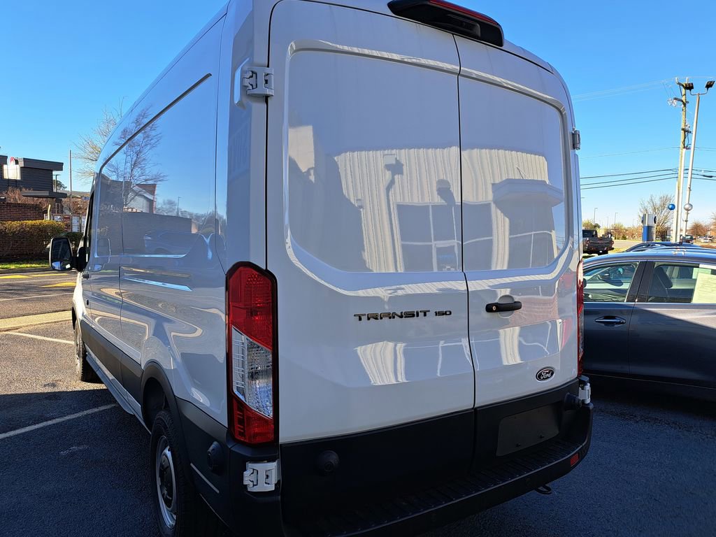 New 2026 Ford Transit 150 148 Medium Roof w/ Load Area Protection Package image 4