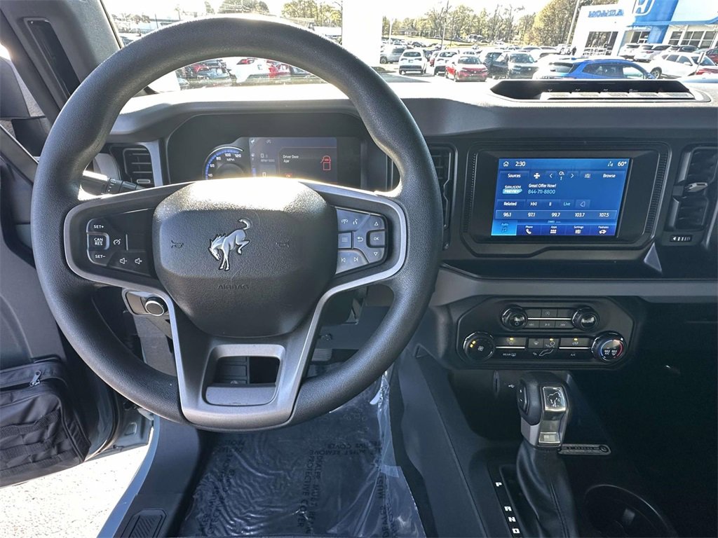 Used 2023 Ford Bronco 2-Door w/ Sasquatch Package image 10