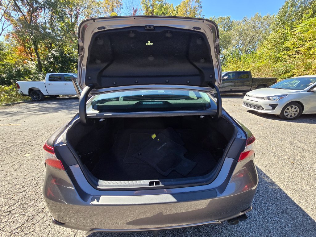 Used 2023 Toyota Camry SE FWD image 22