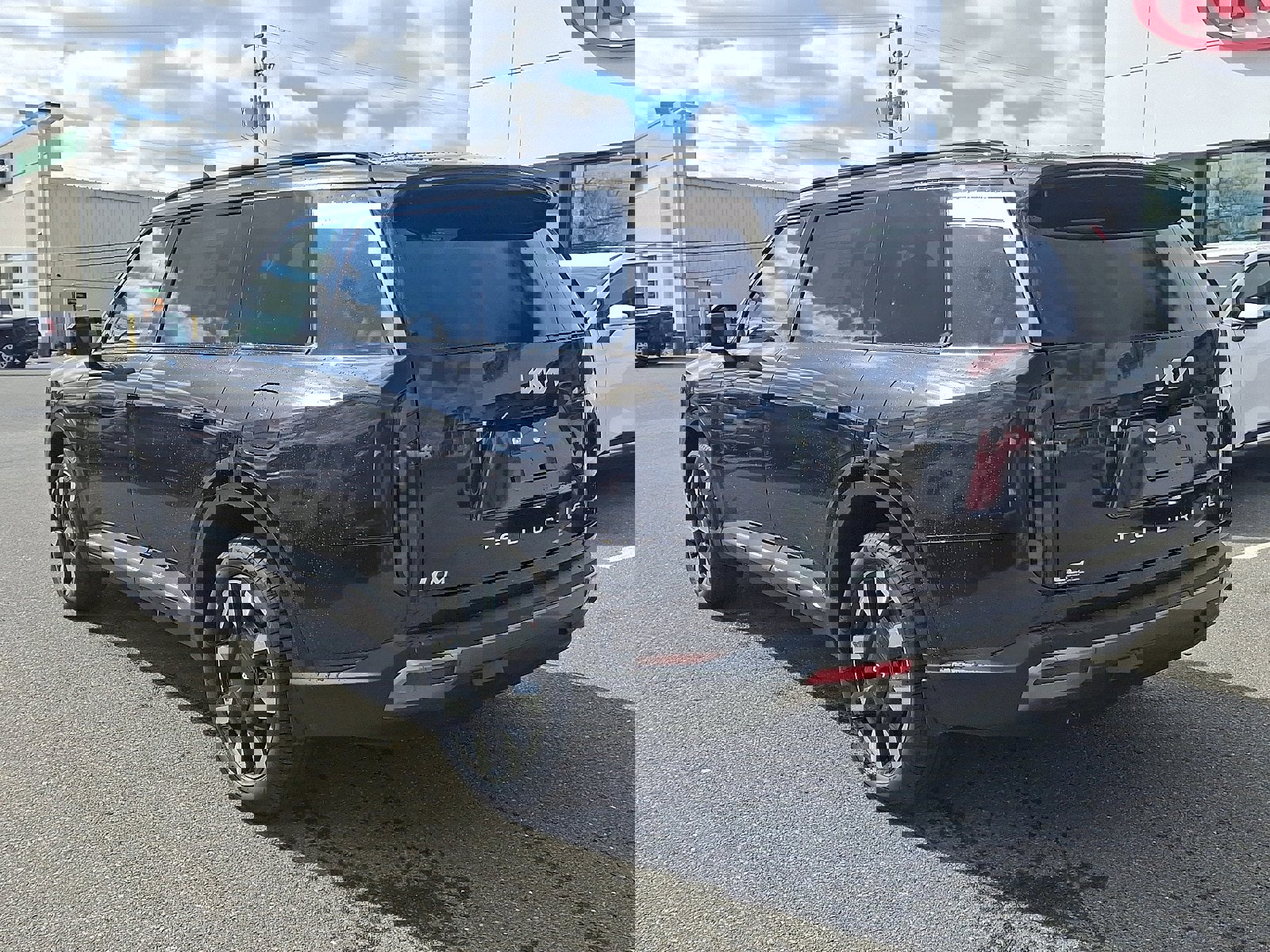 New 2027 Kia Telluride S image 4