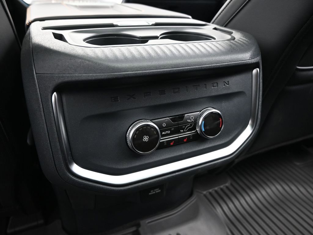 New 2025 Ford Expedition Tremor image 31