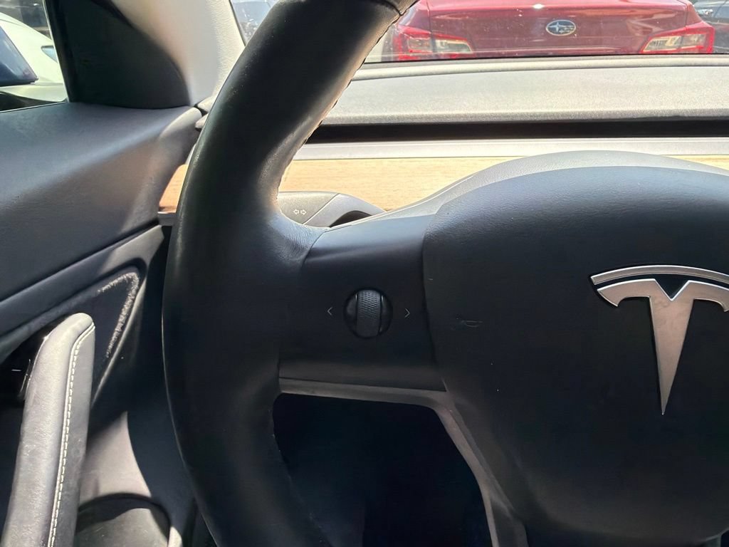 Used 2018 Tesla Model 3 Long Range AWD/4WD image 14