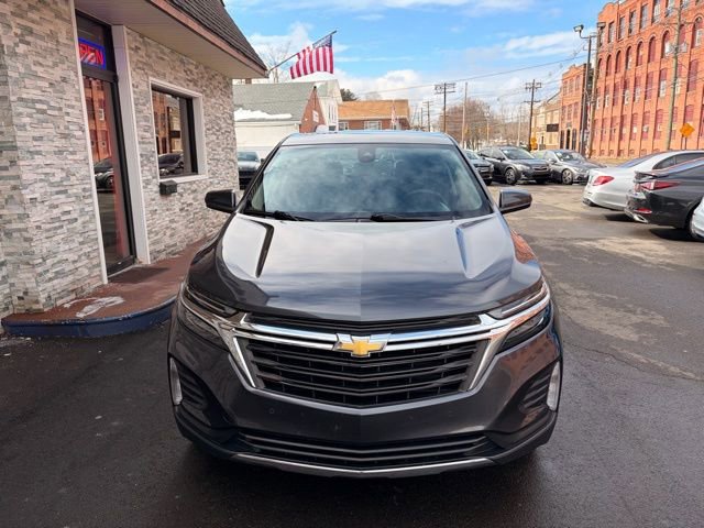 Used 2022 Chevrolet Equinox LT AWD/4WD image 2