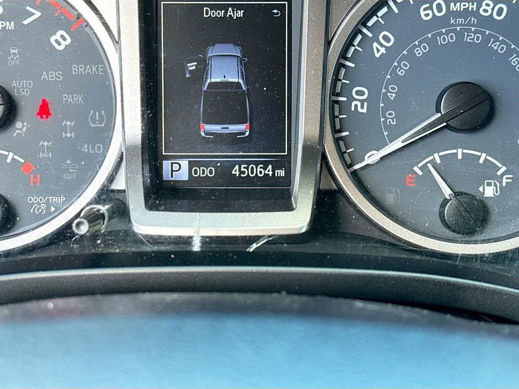 Used 2023 Toyota Tacoma SR5 w/ SX Package image 12