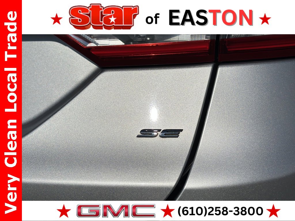 Used 2017 Ford Fusion SE w/ Equipment Group 201A image 32