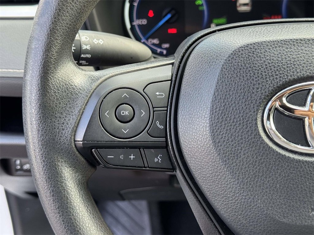 Used 2024 Toyota RAV4 XLE image 10