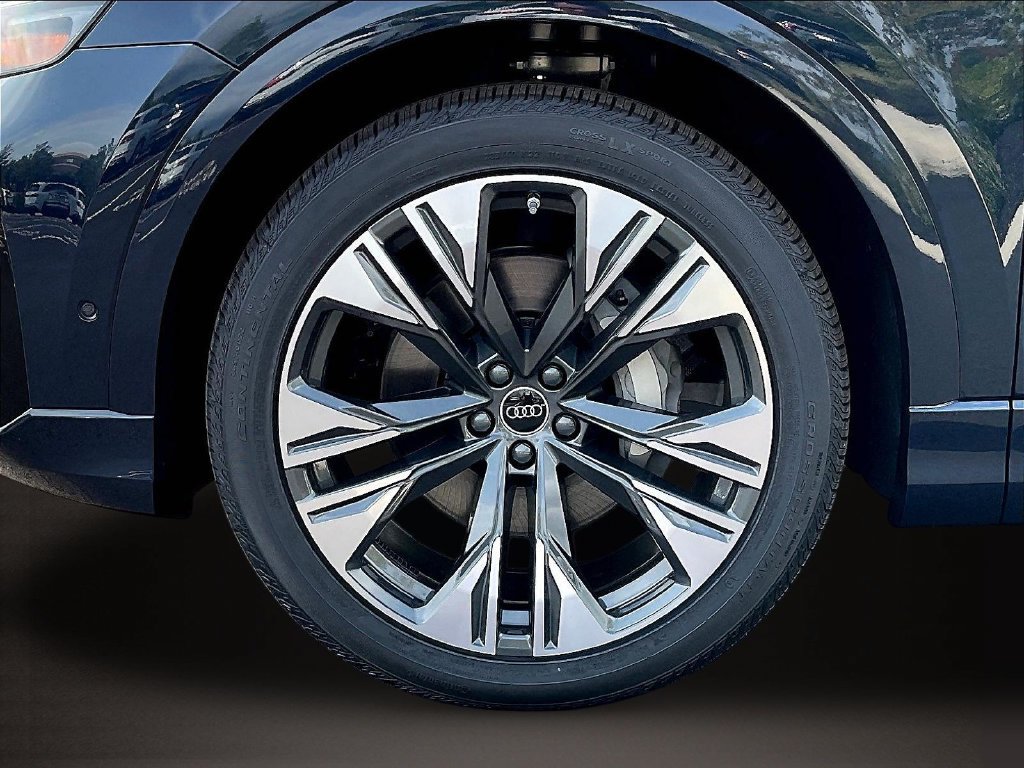 New 2026 Audi Q8 Prestige AWD/4WD image 13