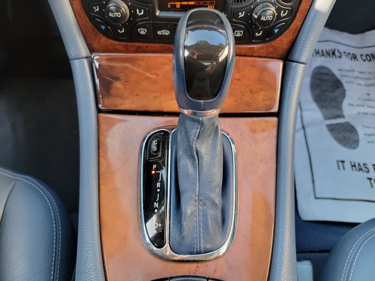 Used 2004 Mercedes-Benz CLK 500 Cabriolet image 35