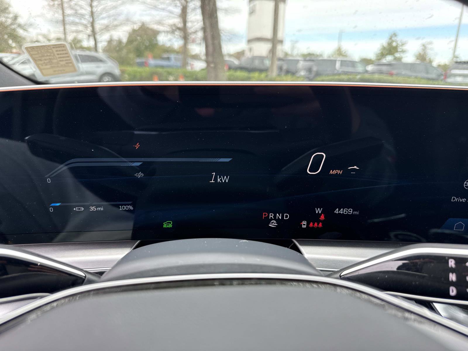 Used 2025 Cadillac Lyriq Sport image 33