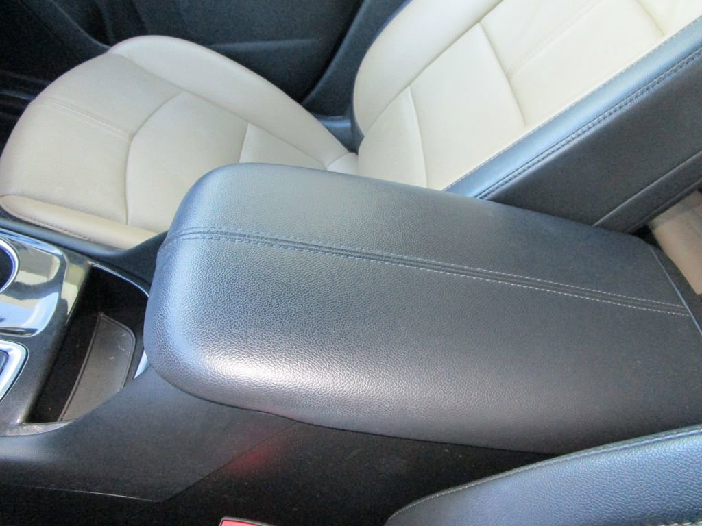 Used 2022 Chevrolet Equinox Premier image 33