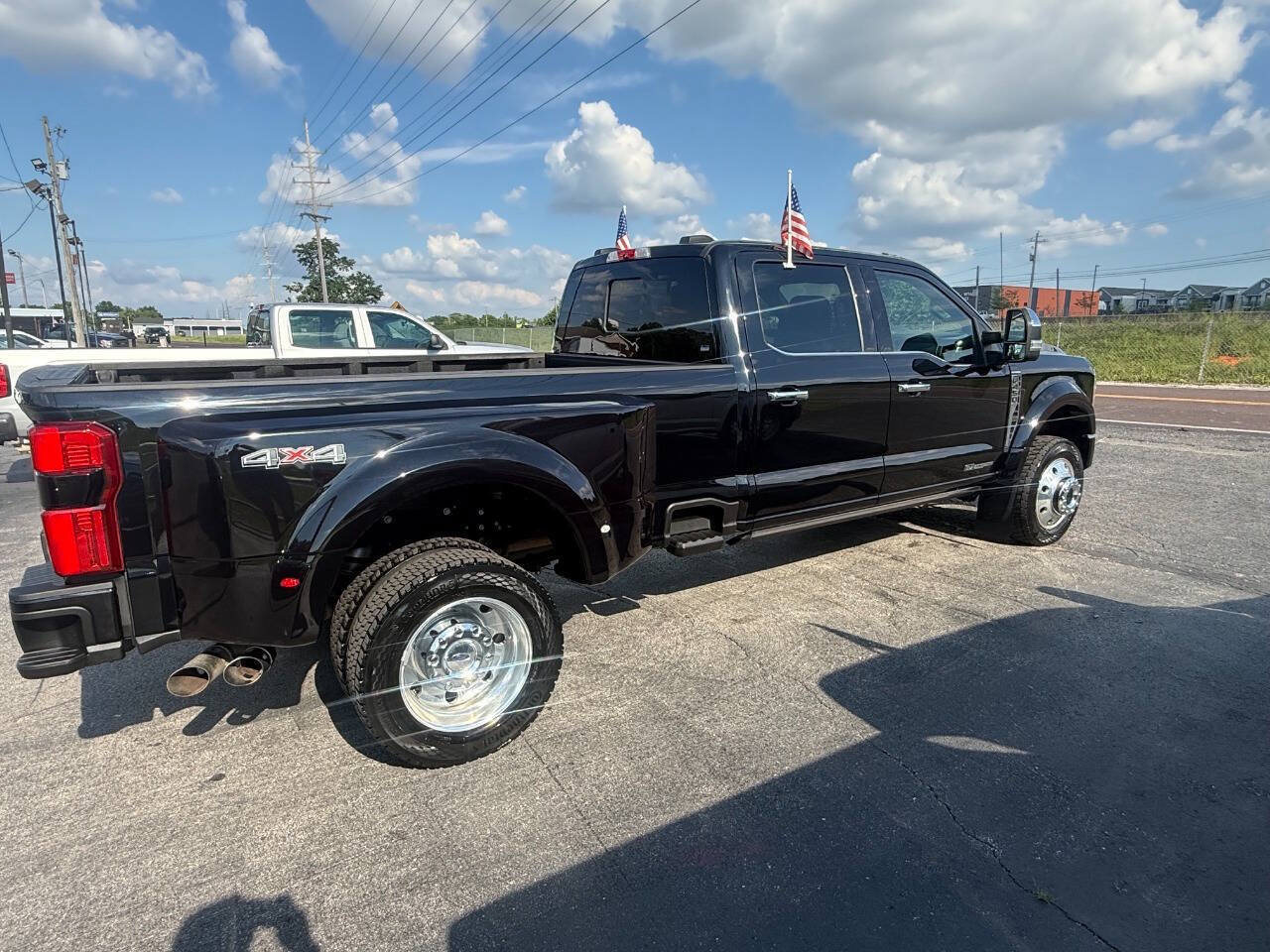 Used 2024 Ford F450 Platinum AWD/4WD image 5