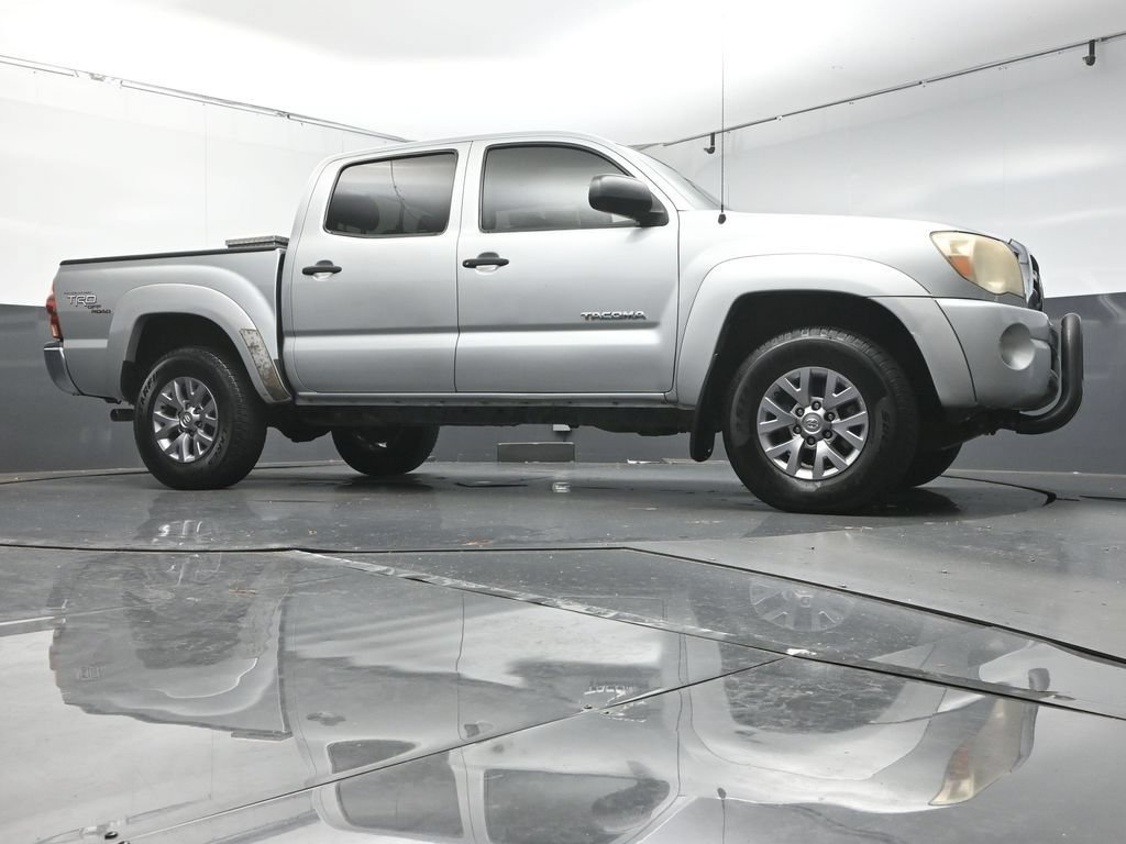 Used 2006 Toyota Tacoma PreRunner RWD image 29