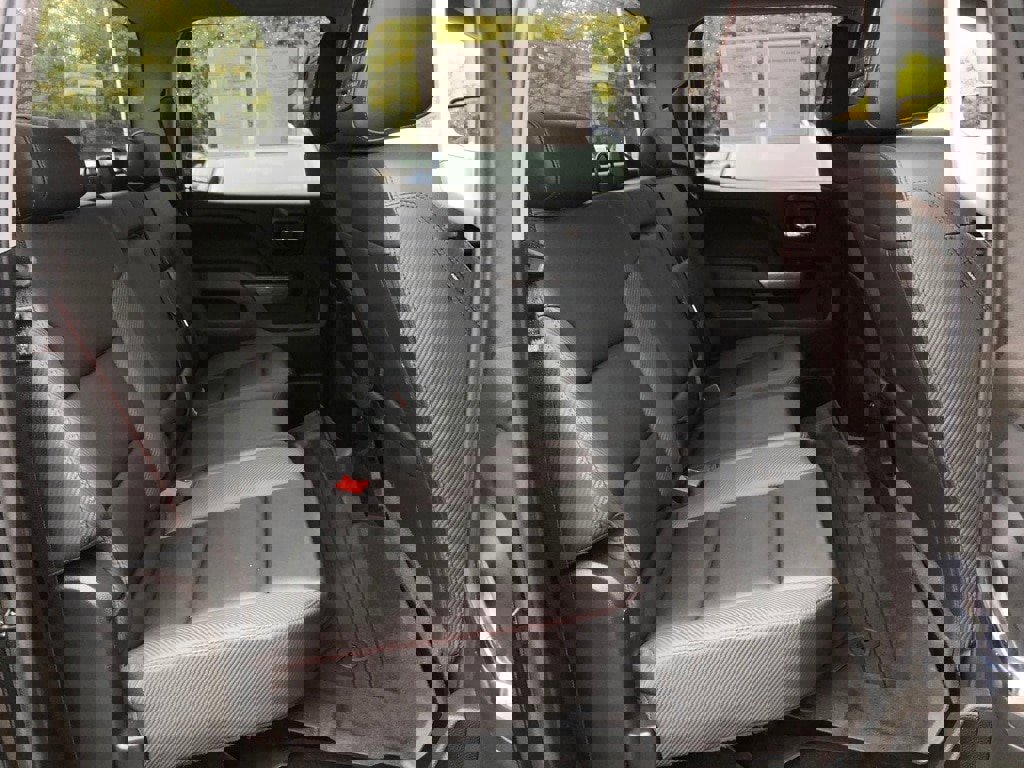 Used 2018 GMC Sierra 2500 SLT w/ Duramax Plus Package image 37