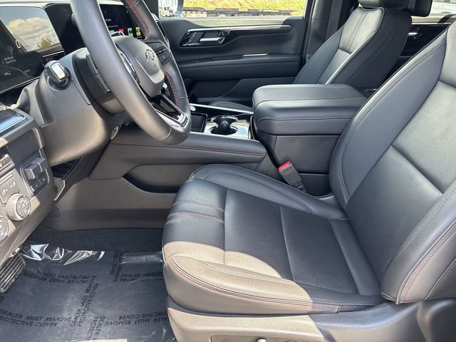 Used 2025 Chevrolet Tahoe RST AWD/4WD image 21