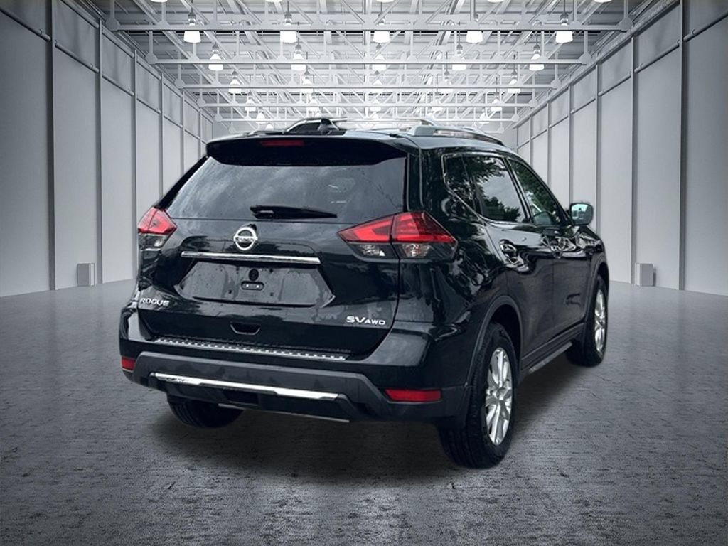 Used 2017 Nissan Rogue SV AWD/4WD image 21