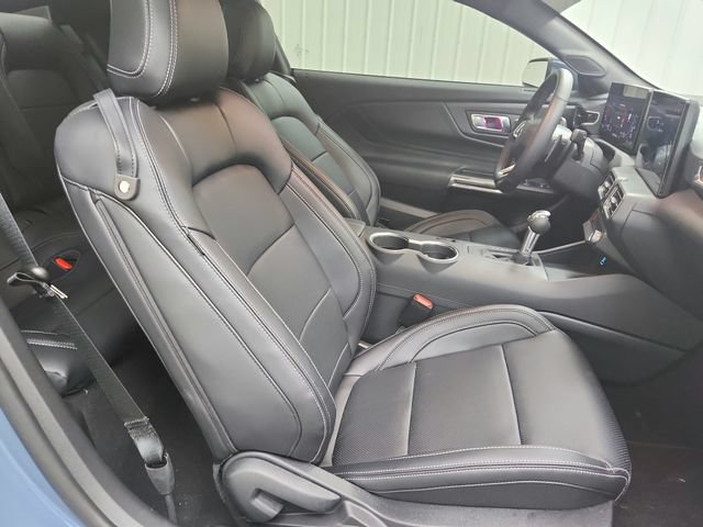 Used 2026 Ford Mustang GT Premium RWD image 33