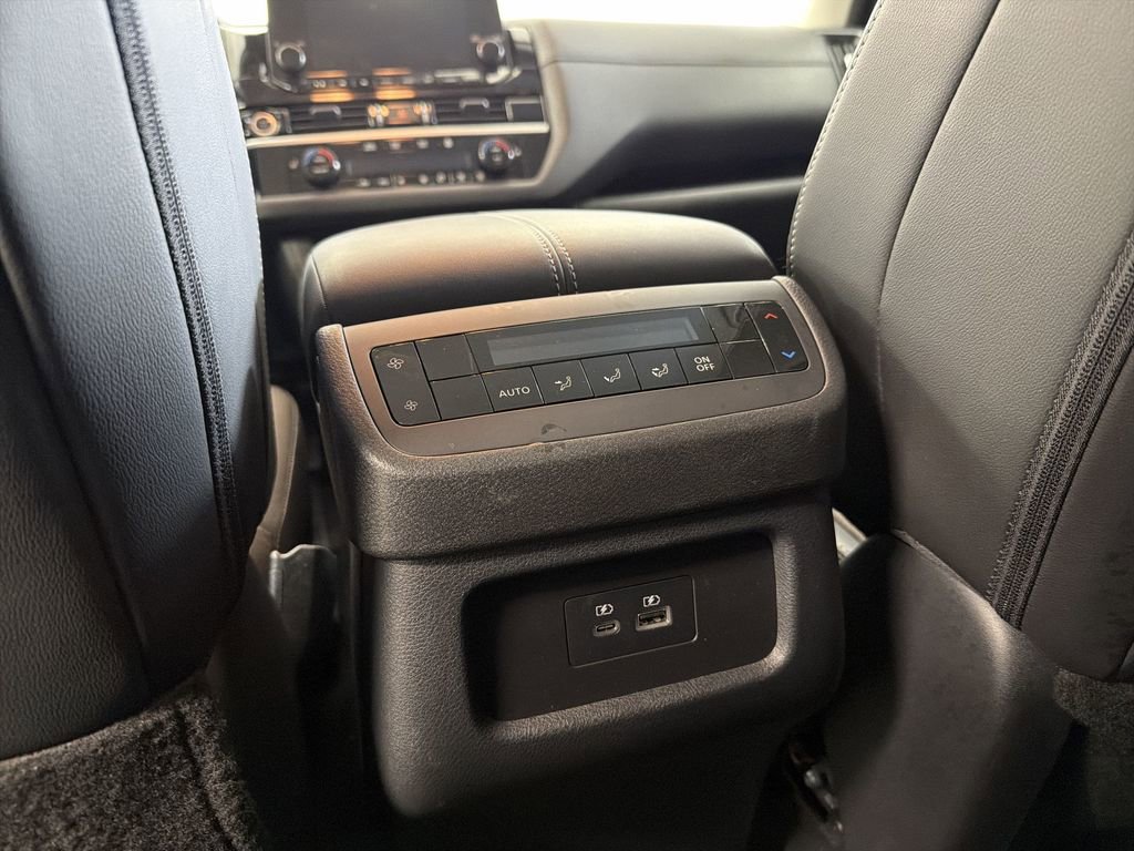 Certified 2024 Nissan Pathfinder SL image 20
