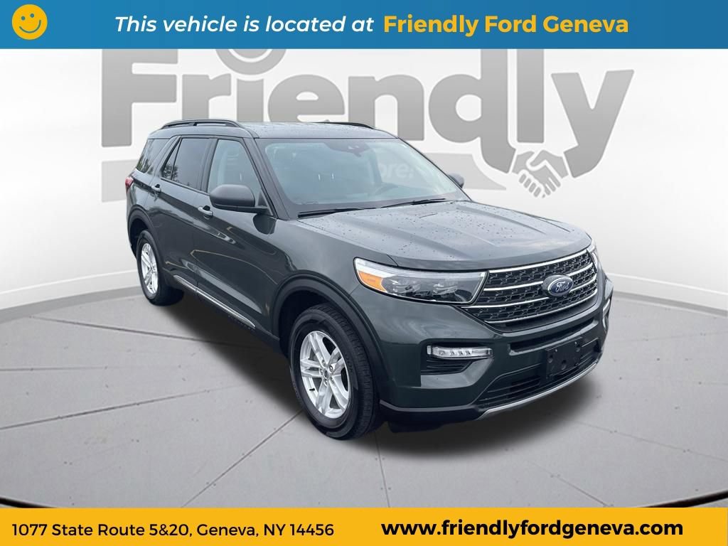 Used 2023 Ford Explorer XLT w/ Equipment Group 202A AWD/4WD image 3