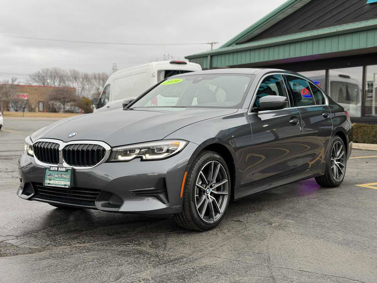 Used 2019 BMW 330i xDrive Sedan w/ Premium Package AWD/4WD image 9