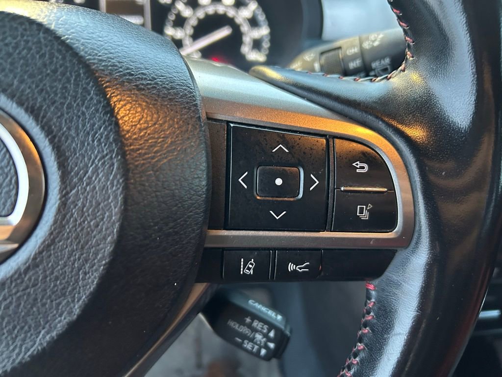 Used 2022 Lexus GX 460 Premium image 12