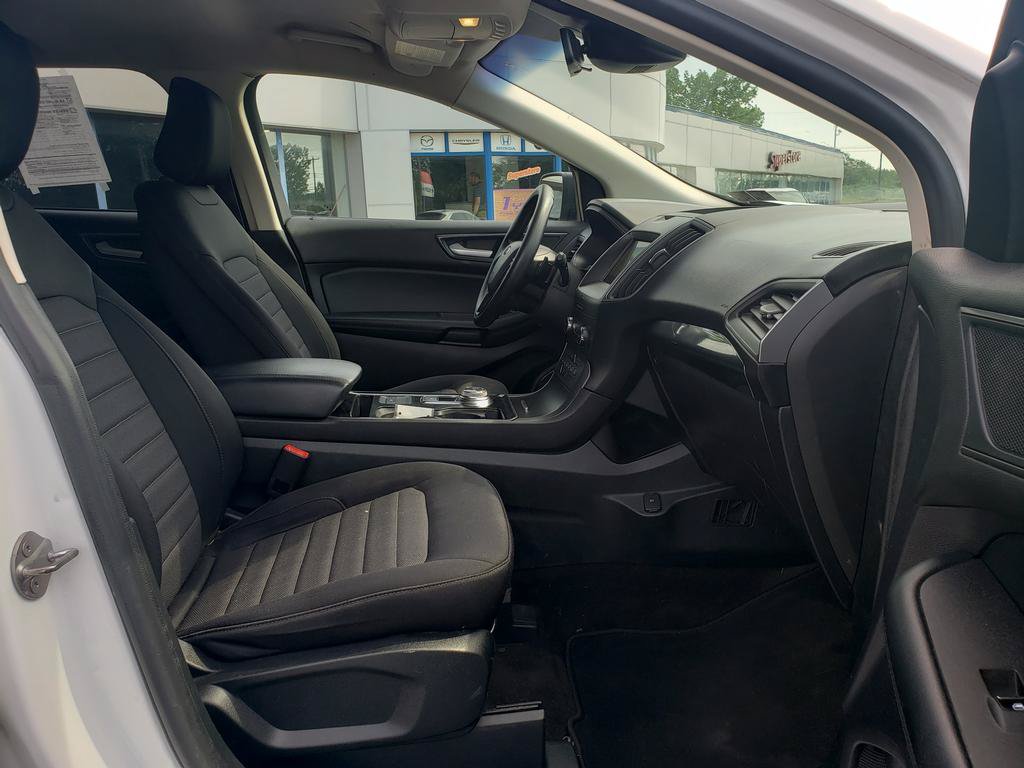 Used 2020 Ford Edge SE AWD/4WD image 17