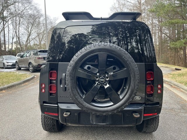 Certified 2023 Land Rover Defender 110 X-Dynamic SE image 8