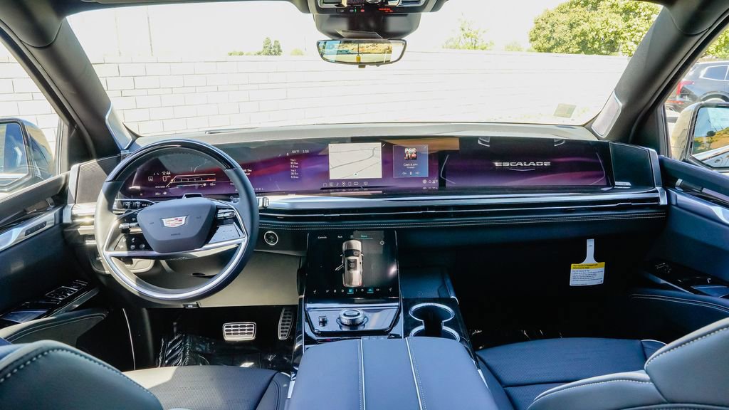 New 2026 Cadillac Escalade Luxury image 12