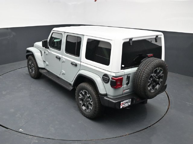 New 2026 Jeep Wrangler Unlimited Sahara w/ Whitecap Package AWD/4WD image 53