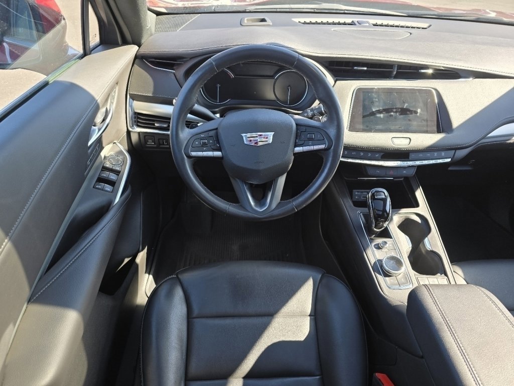 Used 2023 Cadillac XT4 Premium Luxury image 19