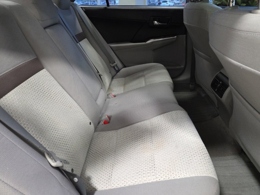 Used 2013 Toyota Camry XLE image 16
