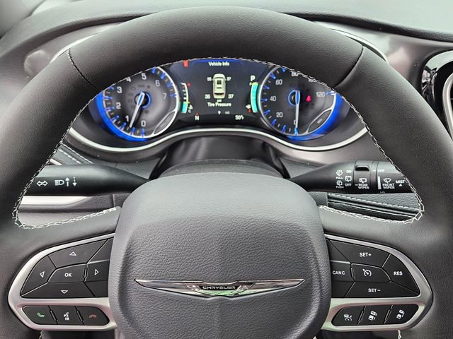 New 2026 Chrysler Pacifica Select image 24