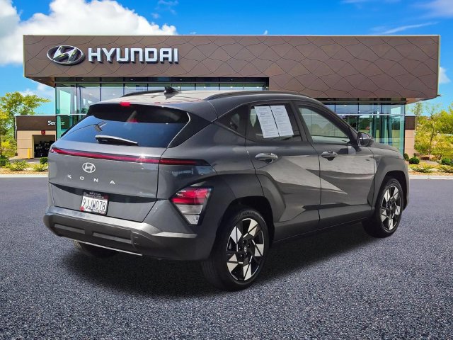 Used 2024 Hyundai Kona SEL FWD image 8