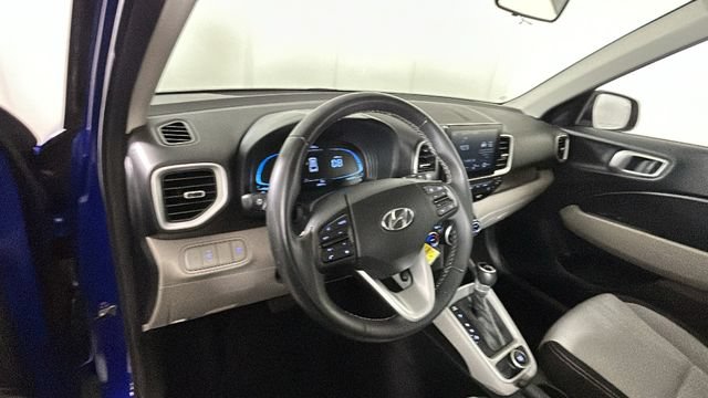 Certified 2023 Hyundai Venue SEL w/ Cargo Package FWD image 13