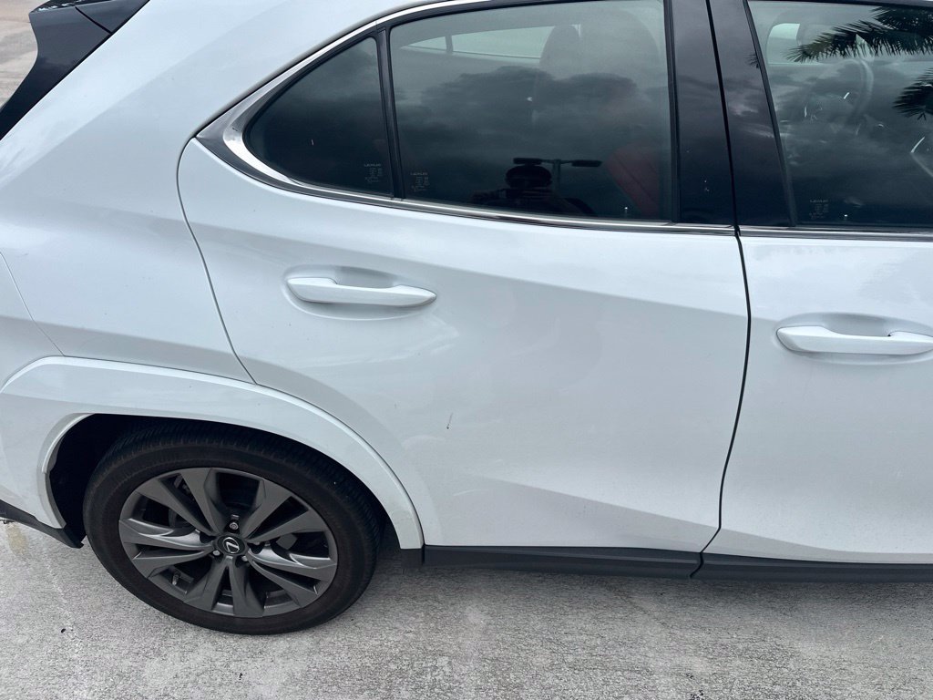 Used 2024 Lexus UX 250h F Sport FWD image 8