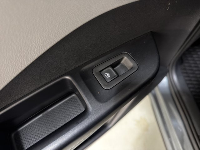Certified 2022 Volkswagen Taos SE AWD/4WD image 24