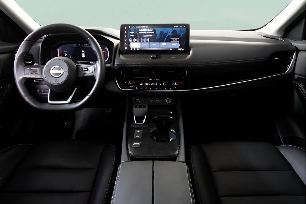 Used 2024 Nissan Rogue SL w/ SL Premium Package image 16