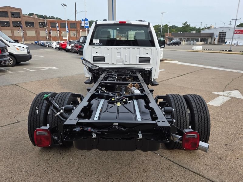 New 2026 Ford F550 4x4 Regular Cab Super Duty w/ XL Chrome Package image 6