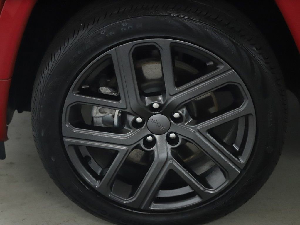 Used 2024 Jeep Compass Limited w/ High Altitude Package image 39