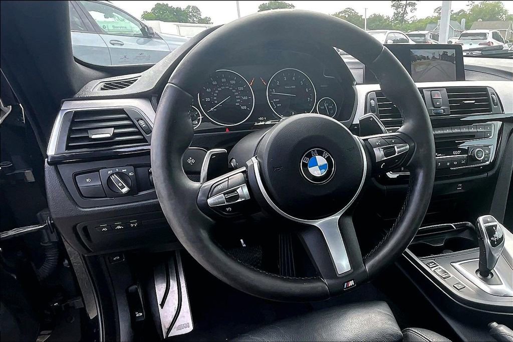 Used 2019 BMW 440i Coupe w/ M Sport Package RWD image 7
