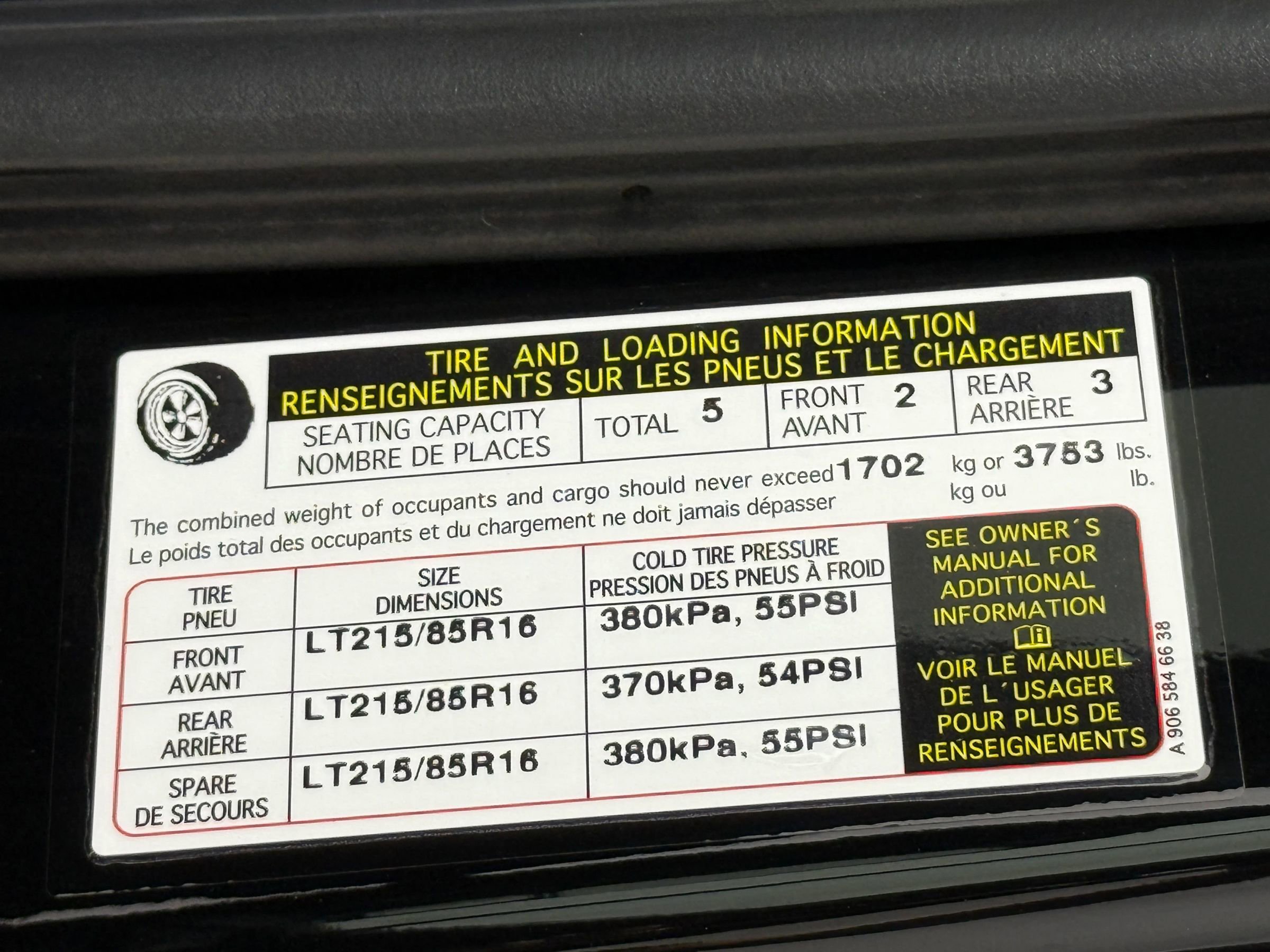 Used 2023 Mercedes-Benz Sprinter 3500 image 93