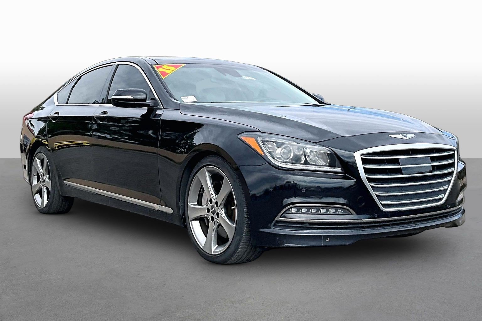 Used 2015 Hyundai Genesis 5.0 w/ Option Group 05 RWD image 6