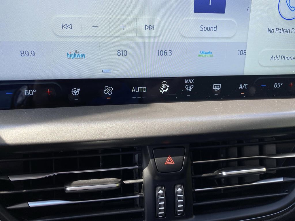 New 2025 Ford Escape SE w/ Class II Trailer Tow Package image 26