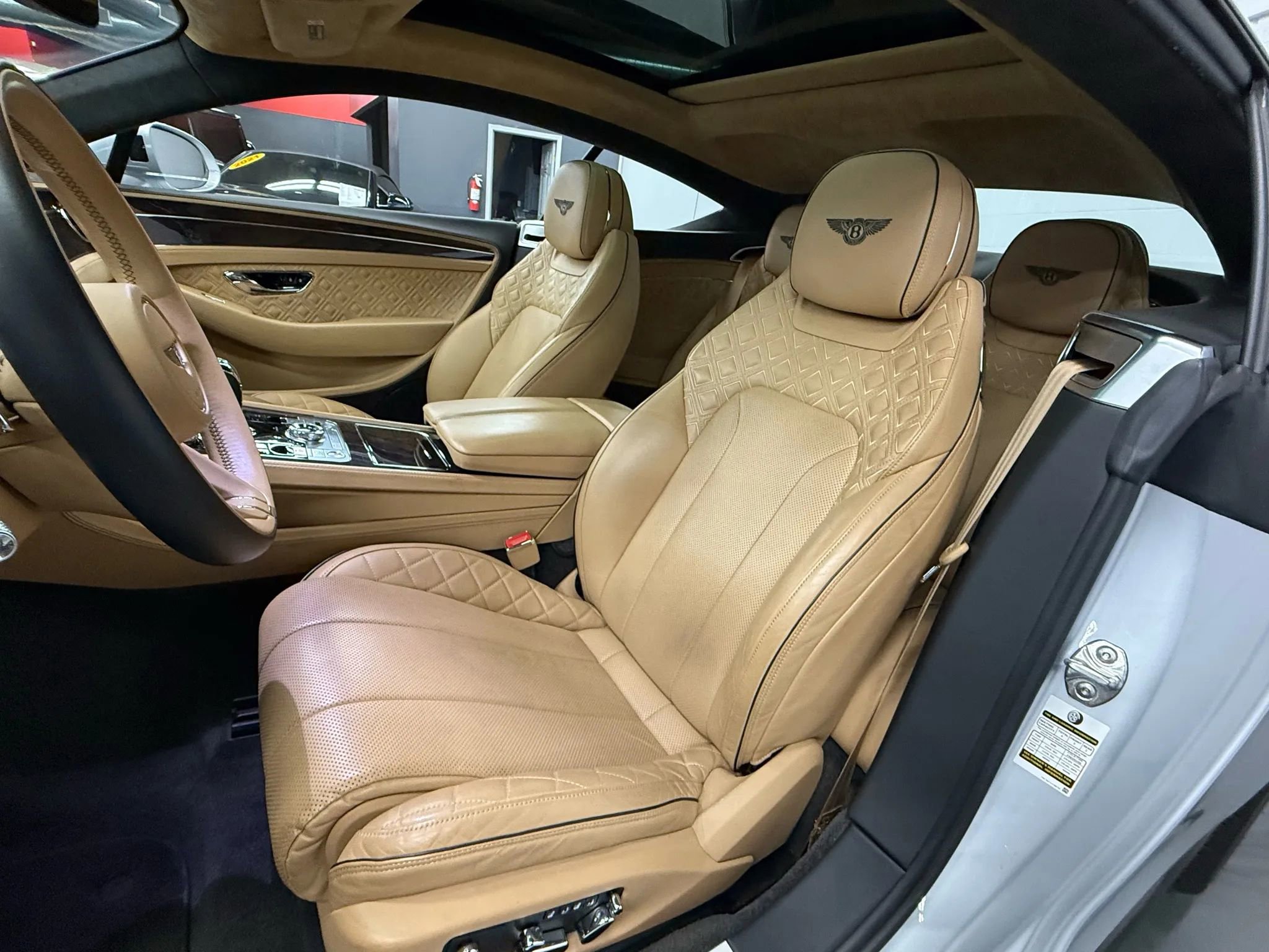 Used 2022 Bentley Continental GT image 30