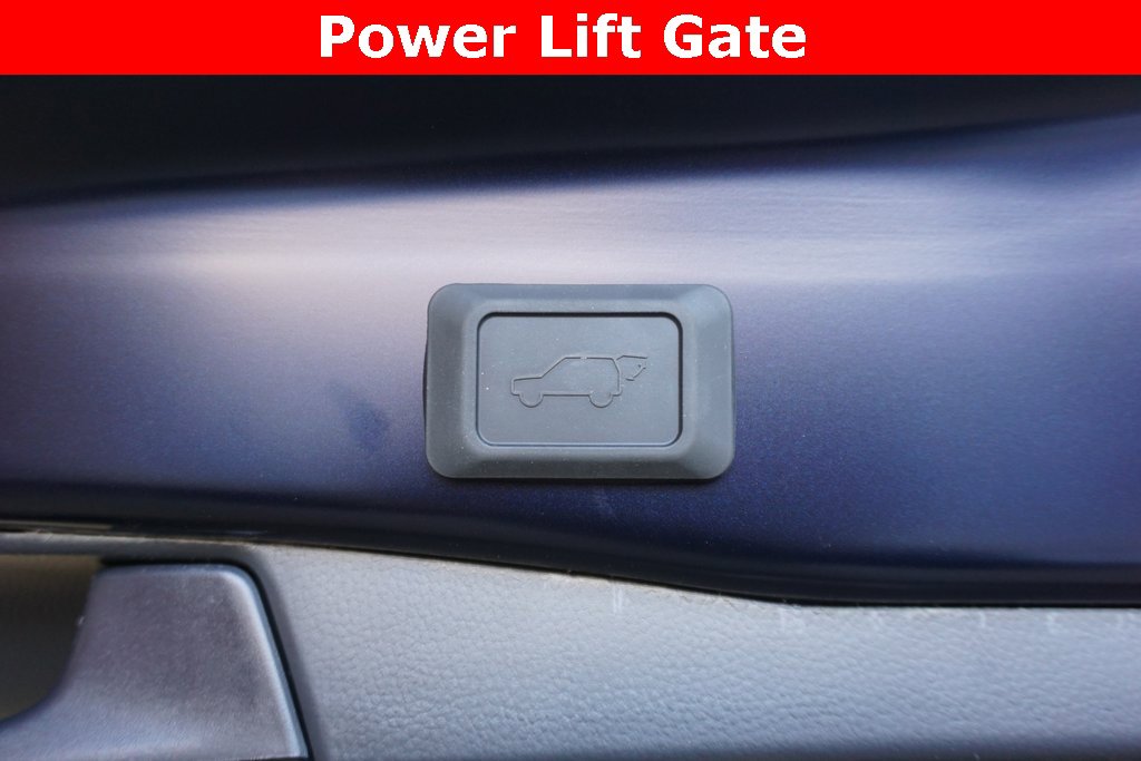 New 2025 Toyota RAV4 XLE image 21
