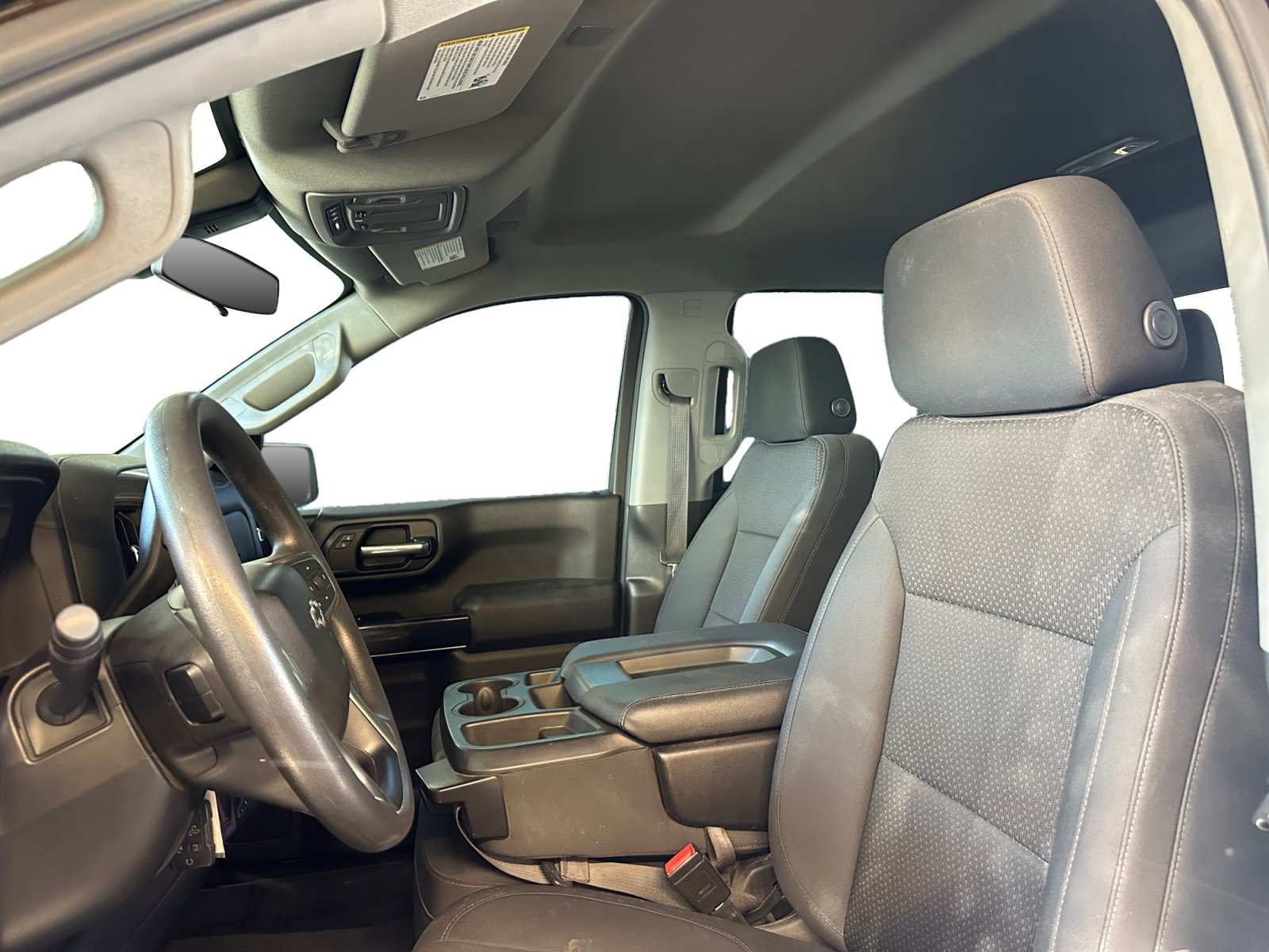 Used 2021 Chevrolet Silverado 1500 Custom Trail Boss w/ Midnight Edition AWD/4WD image 9