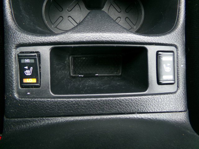 Used 2017 Nissan Rogue SV image 19